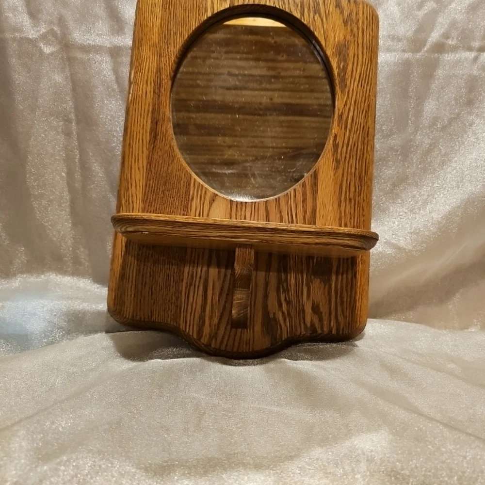 Vintage Hand Madw Elegant Oak Wall Mirror with Shelf